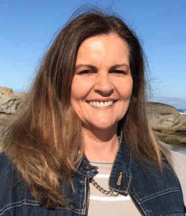 Accounting Officer: Sue Duthie CA (SA)
